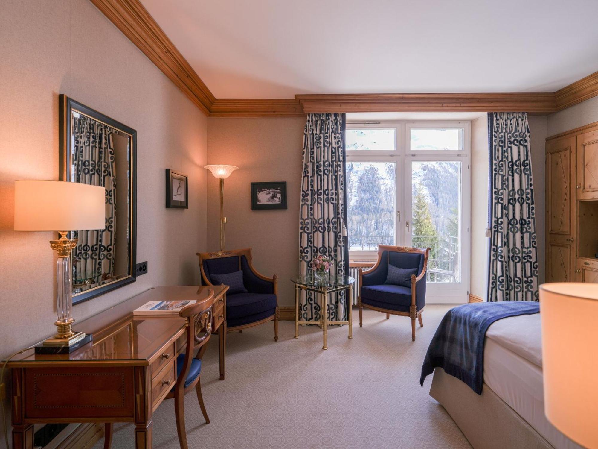 Kulm Hotel Сейнт Мориц Екстериор снимка