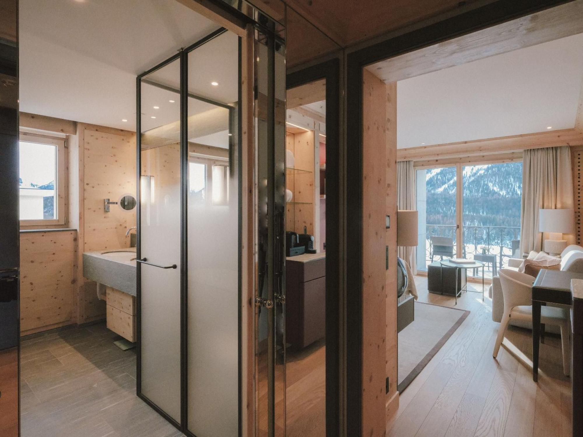 Kulm Hotel Сейнт Мориц Екстериор снимка