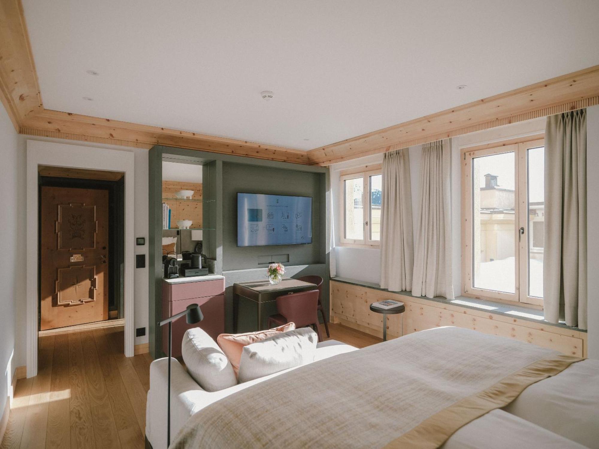 Kulm Hotel Сейнт Мориц Екстериор снимка
