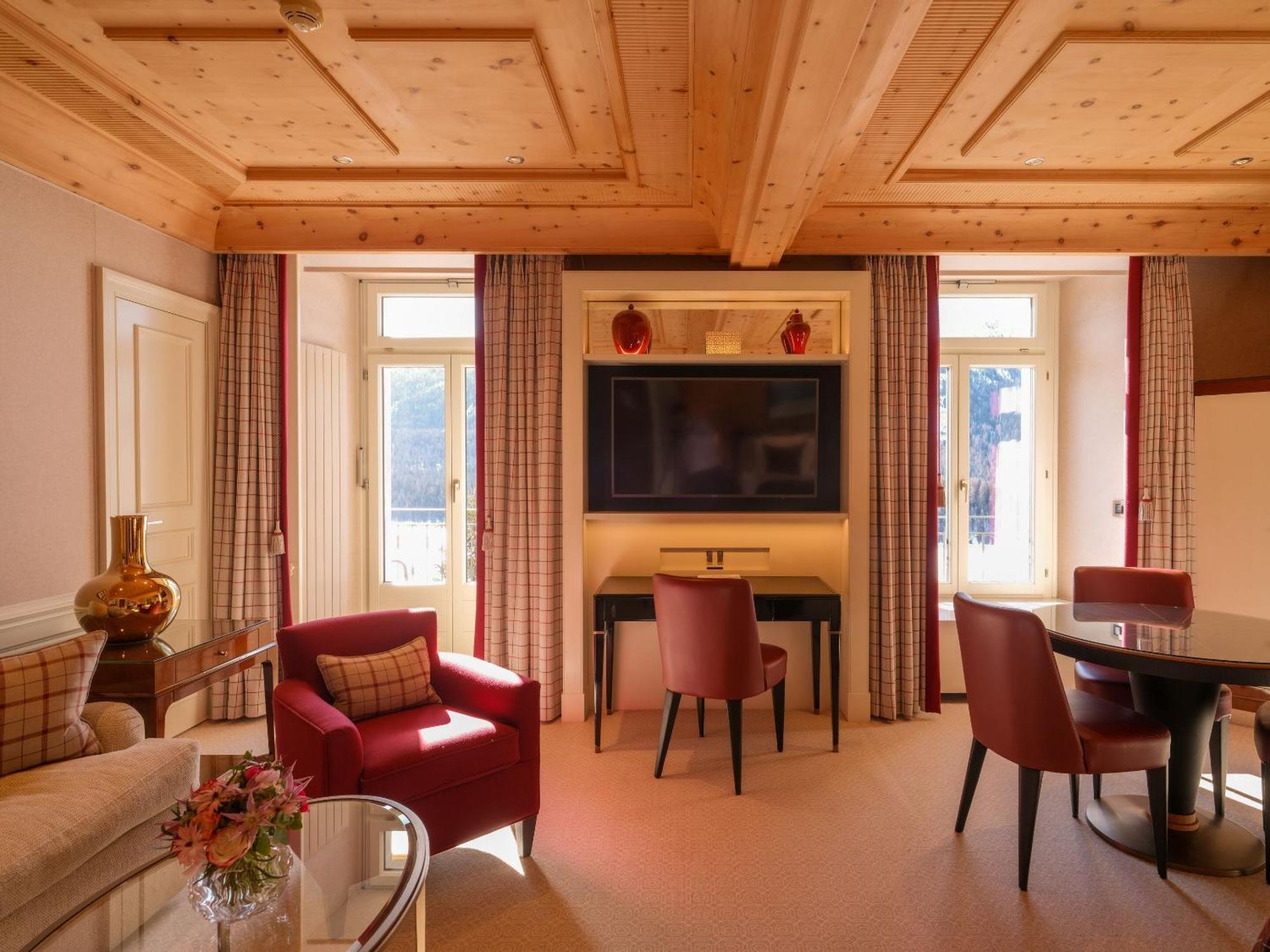 Kulm Hotel Сейнт Мориц Екстериор снимка