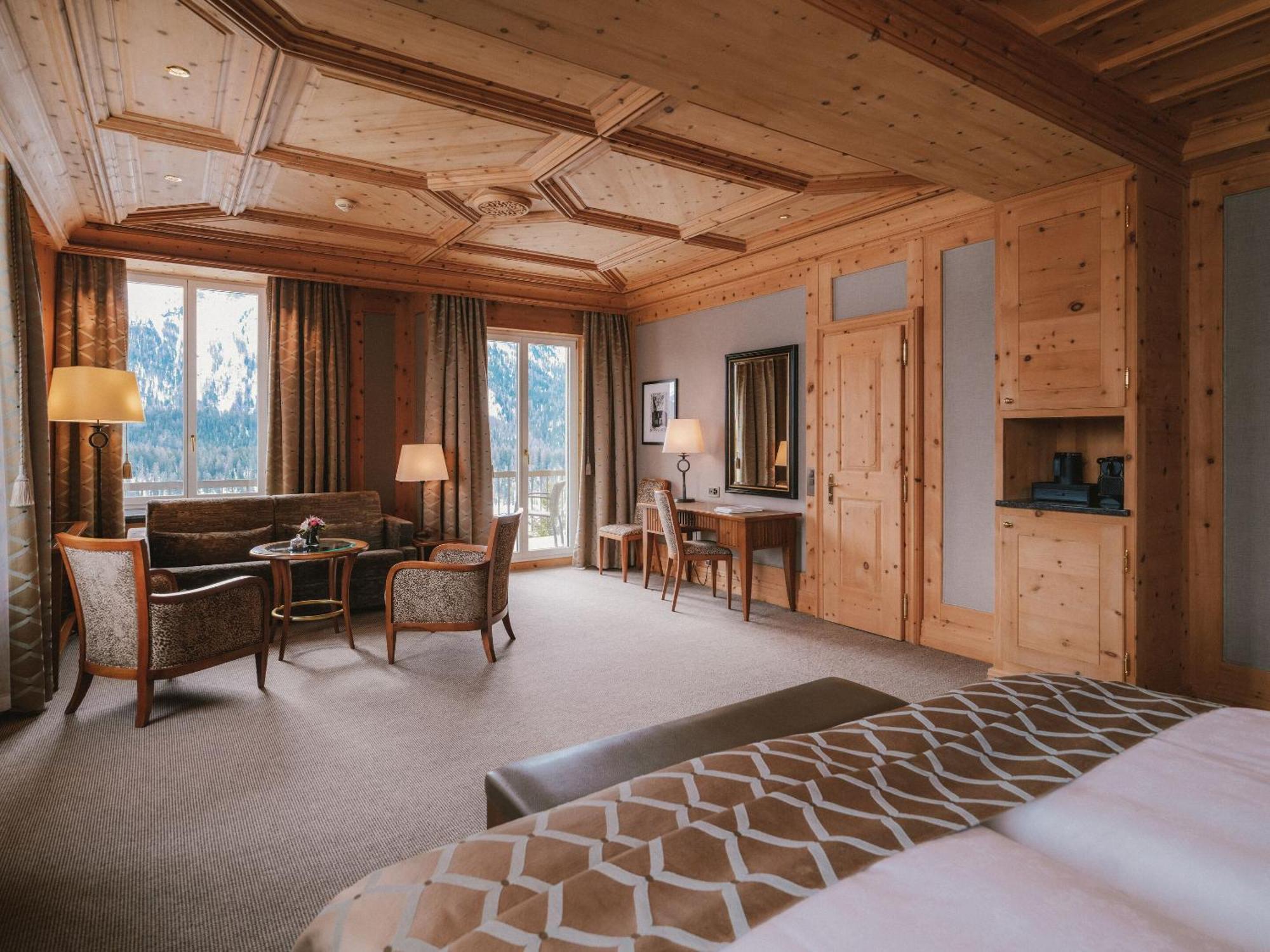 Kulm Hotel Сейнт Мориц Екстериор снимка