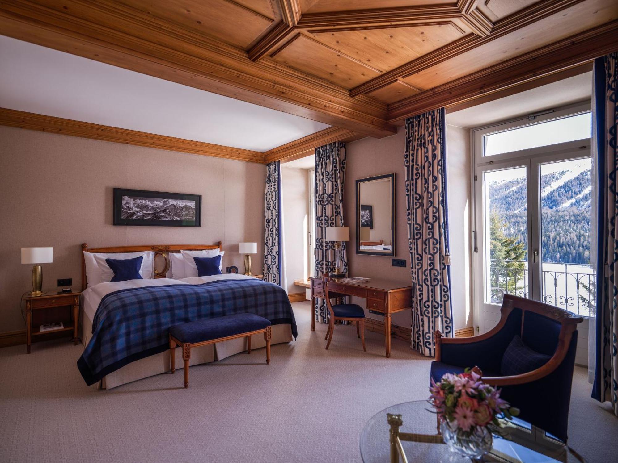 Kulm Hotel Сейнт Мориц Екстериор снимка